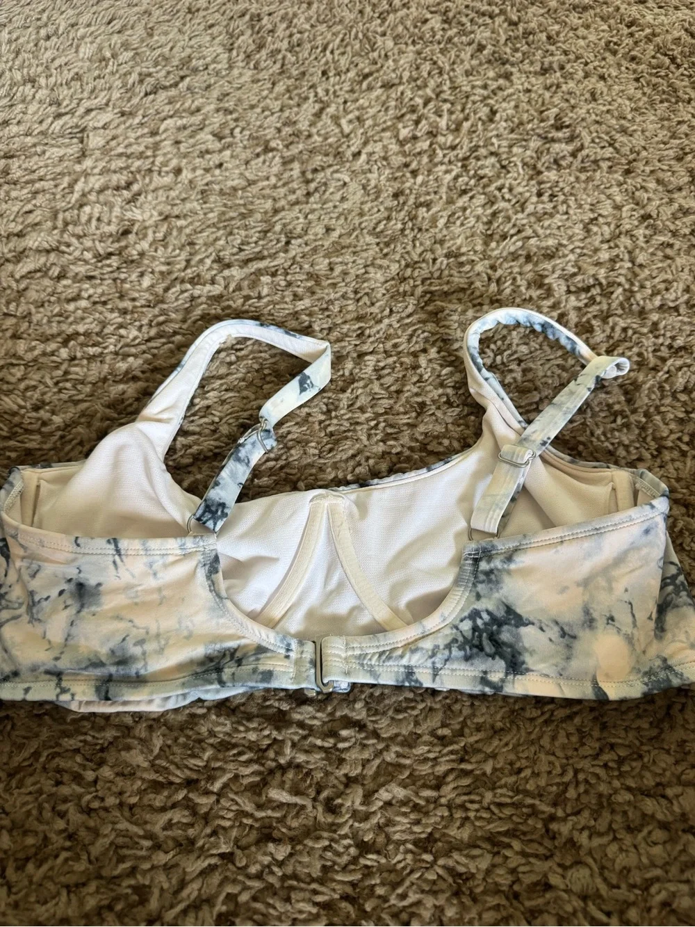 Time and Tru Blue and White Marble swimsuit top with underwire